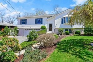 6 N 2nd Street Cortlandt Manor, NY 10567